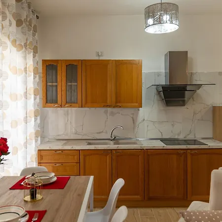 Alba - Center Appartement *